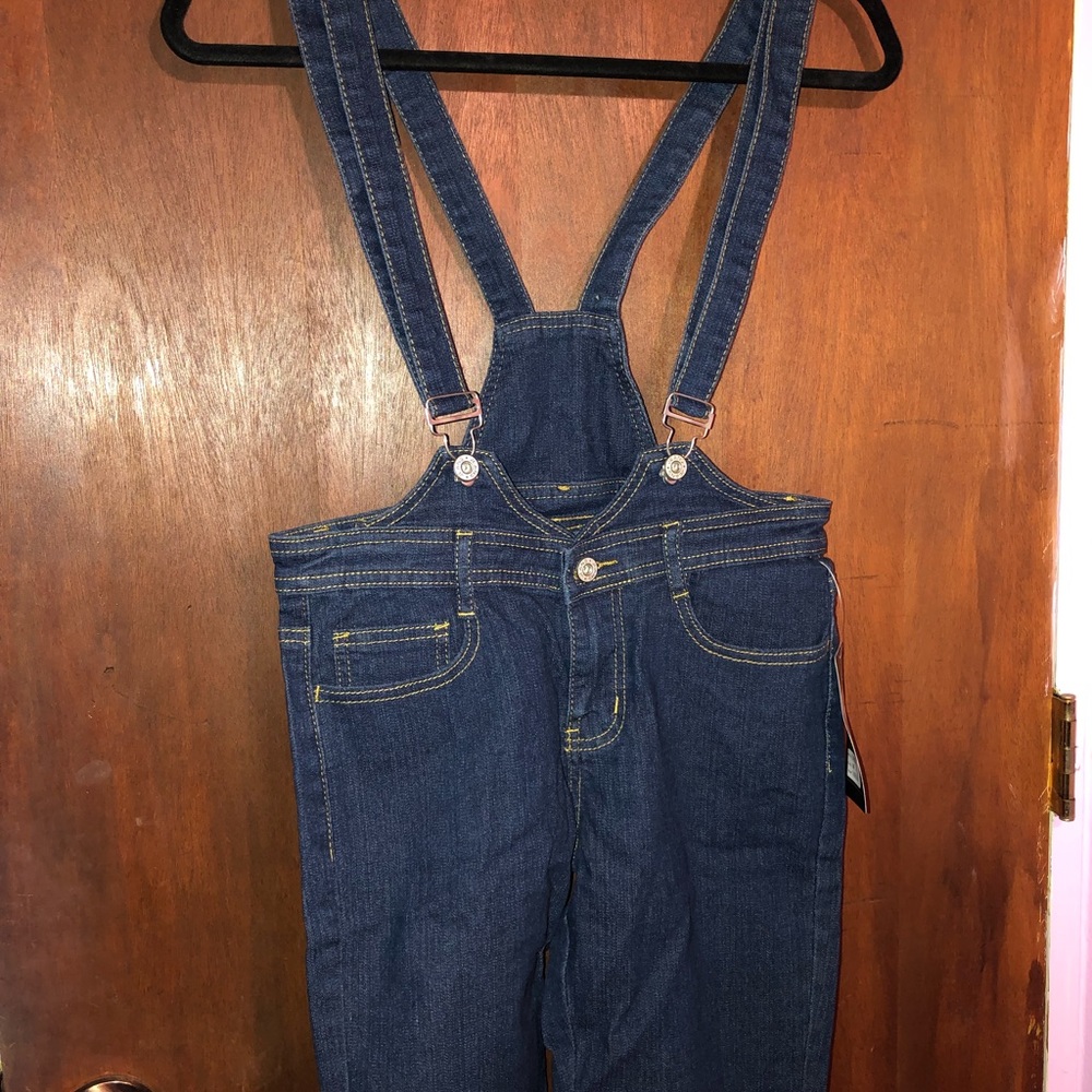 Jumpsuit - Picture 3 of 4